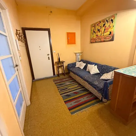 Cozy Private Wt Balcony In Citta Studi Milánó